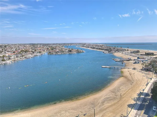 $1,990,000 | 75 Claremont Avenue, Long Beach, CA 90803