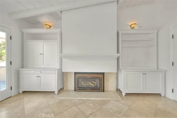 $1,990,000 | 75 Claremont Avenue, Long Beach, CA 90803