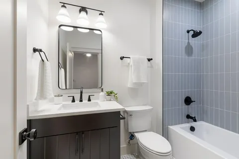 $1,375,000 | 5711 Belmont Avenue, Dallas, TX 75206