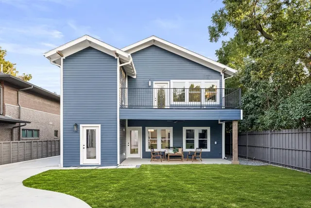 $1,350,000 | 5711 Belmont Avenue, Dallas, TX 75206