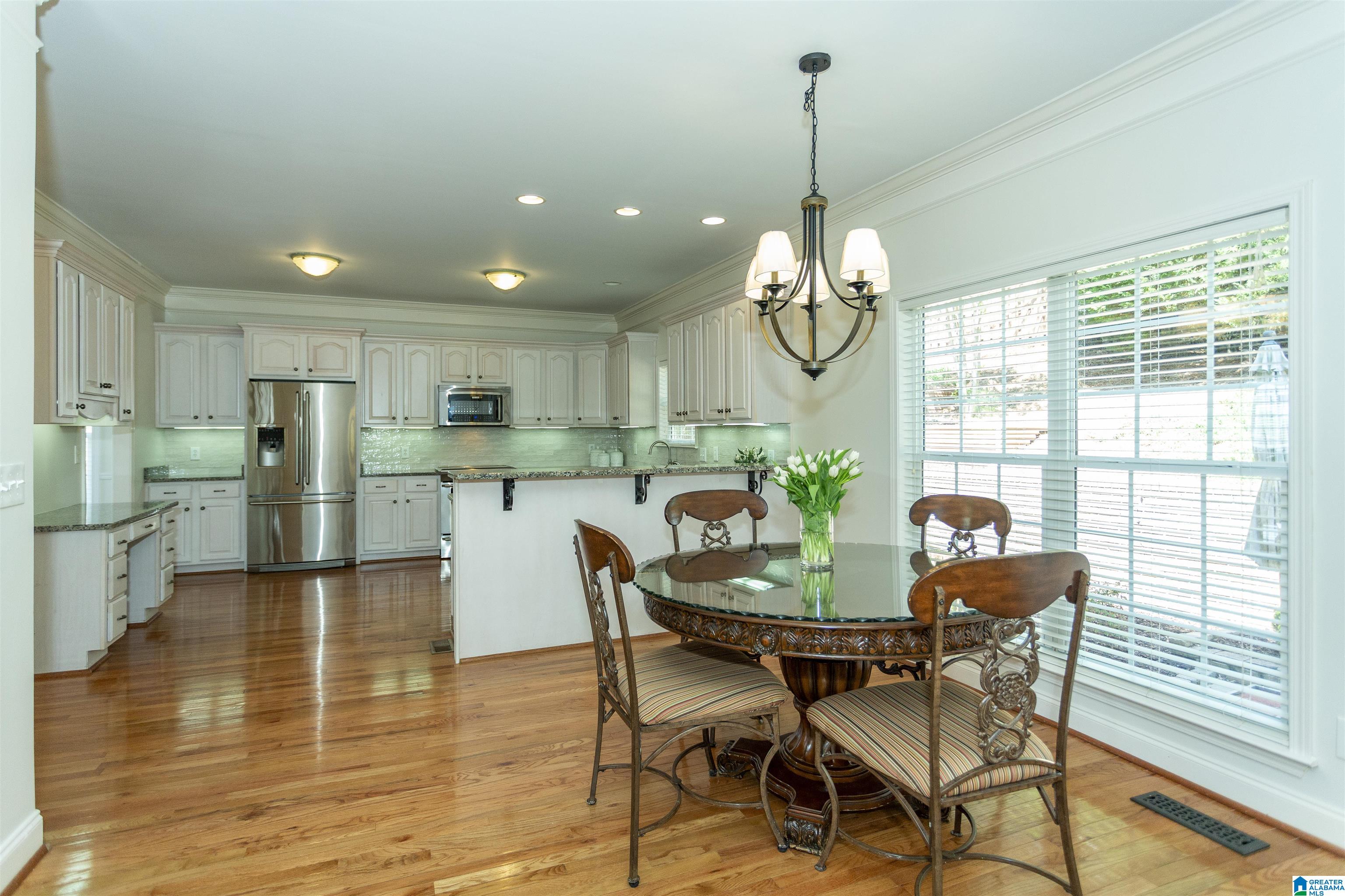 841 Meadow Ridge Lane Birmingham, AL 35242 - Photo 7 of 32