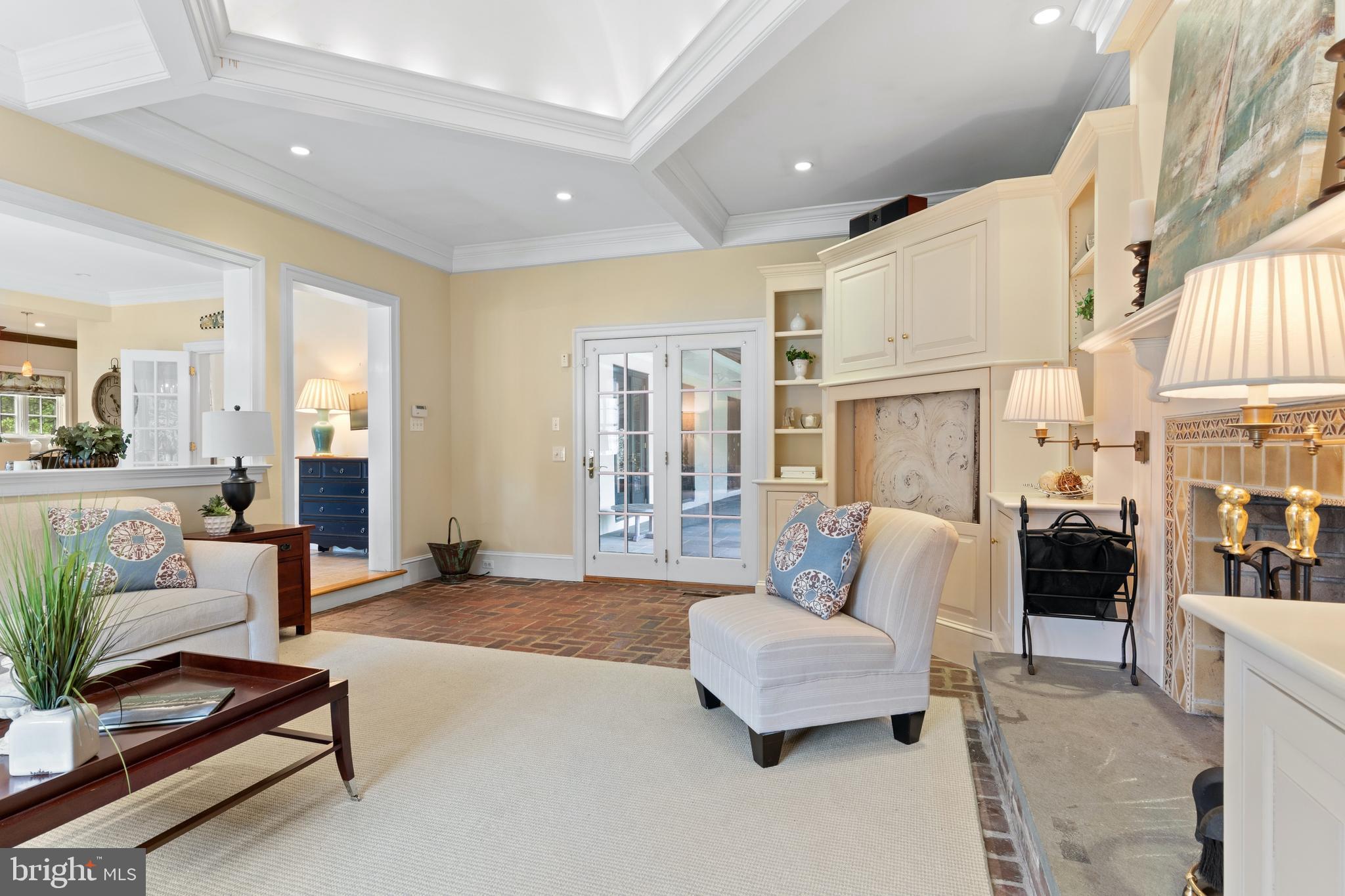 512 Dorset Road Devon, PA 19333 - Photo 35 of 48 a living room with furniture and a large window