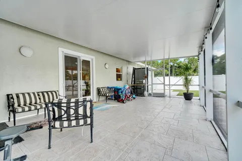 $1,400,000 | 6681 140th Lane North, Palm Beach Gardens, FL 33418