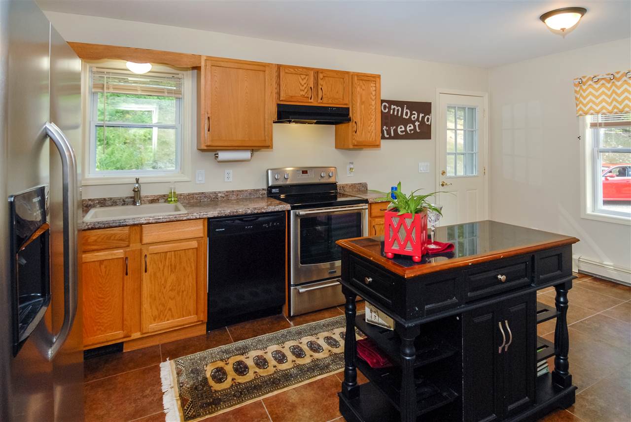 135 Browns Ridge Road Ossipee, NH 03864 - Photo 3 of 37