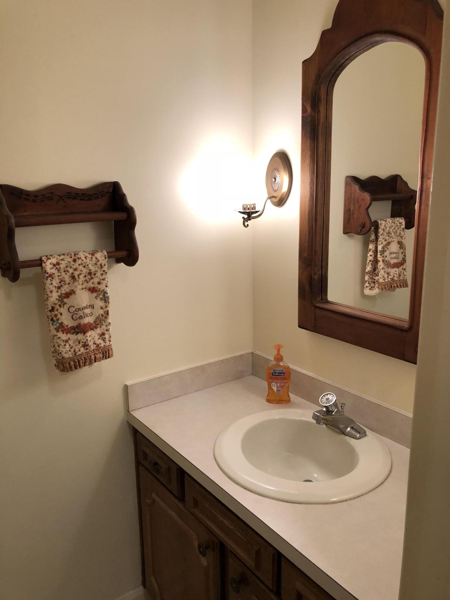 304 Westgate Road, Unit 3 Hixson, TN 37343 - Photo 17 of 35 28E7D735-C264-4DE7-99FD-DDF3371EAFB1