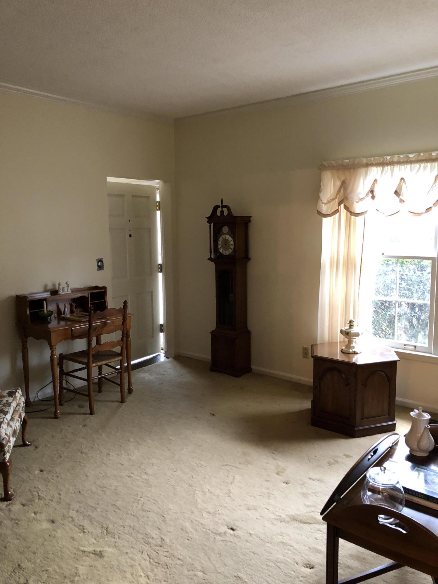 304 Westgate Road, Unit 3 Hixson, TN 37343 - Photo 23 of 35 A22D8254-5C12-4CF5-94AD-0425DFE28882