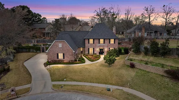 $999,000 | 7637 Light Horse Court, Tyler, TX 75703