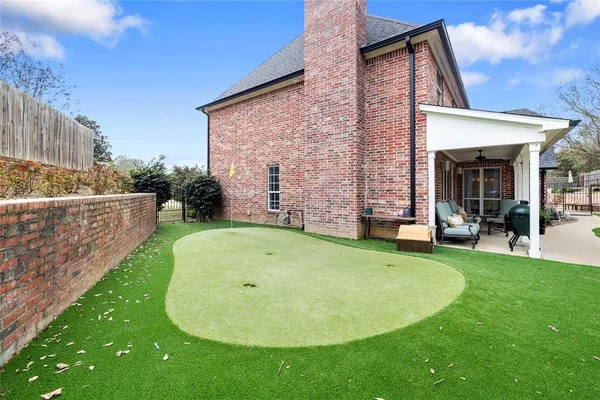 $999,000 | 7637 Light Horse Court, Tyler, TX 75703