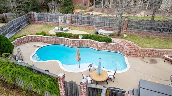 $999,000 | 7637 Light Horse Court, Tyler, TX 75703