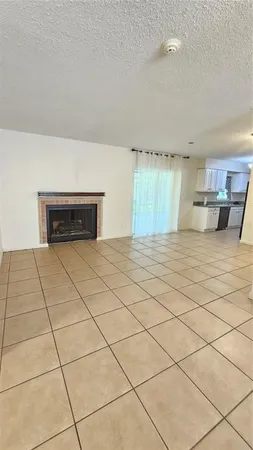 $3,950 | 5301 West Cleveland Street, Tampa, FL 33609