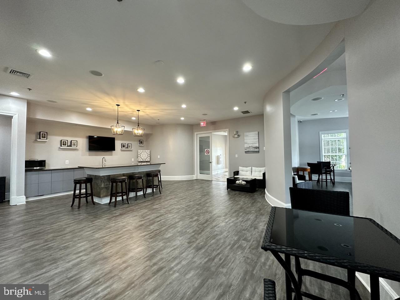 504 Sunset View Terrace Southeast, Unit 301 Leesburg, VA 20175 - Photo 49 of 57