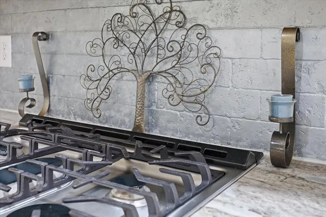 $619,000 | 5512 Quail Ridge Circle, Roanoke, VA 24018