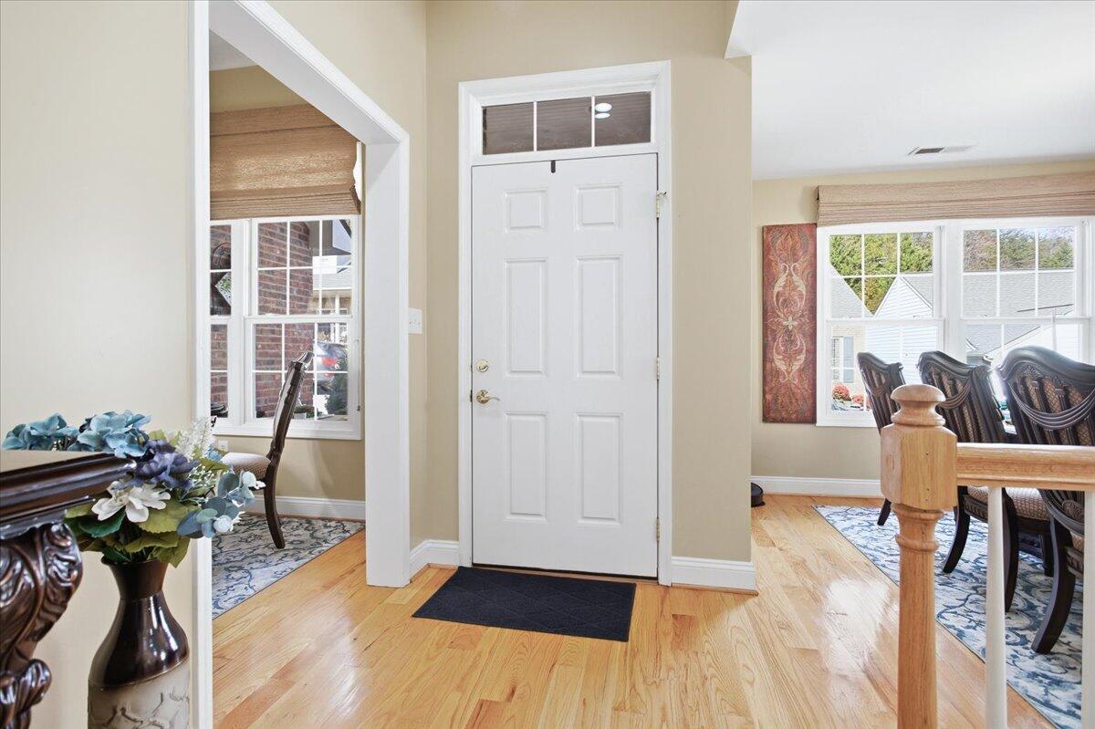 5512 Quail Ridge Circle Roanoke, VA 24018 - Photo 4 of 66 04-5512 Quail Ridge Cir-4