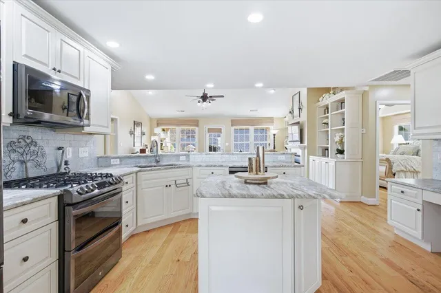 $619,000 | 5512 Quail Ridge Circle, Roanoke, VA 24018