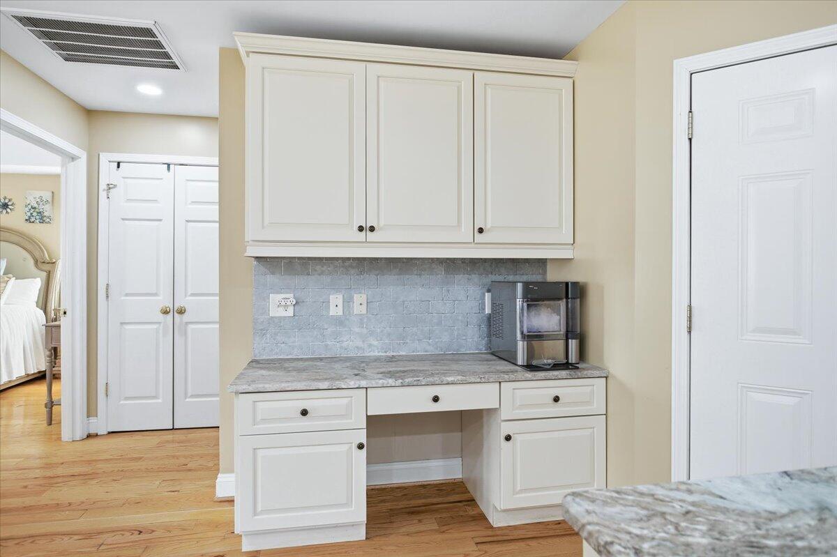 5512 Quail Ridge Circle Roanoke, VA 24018 - Photo 9 of 66 09-5512 Quail Ridge Cir-9