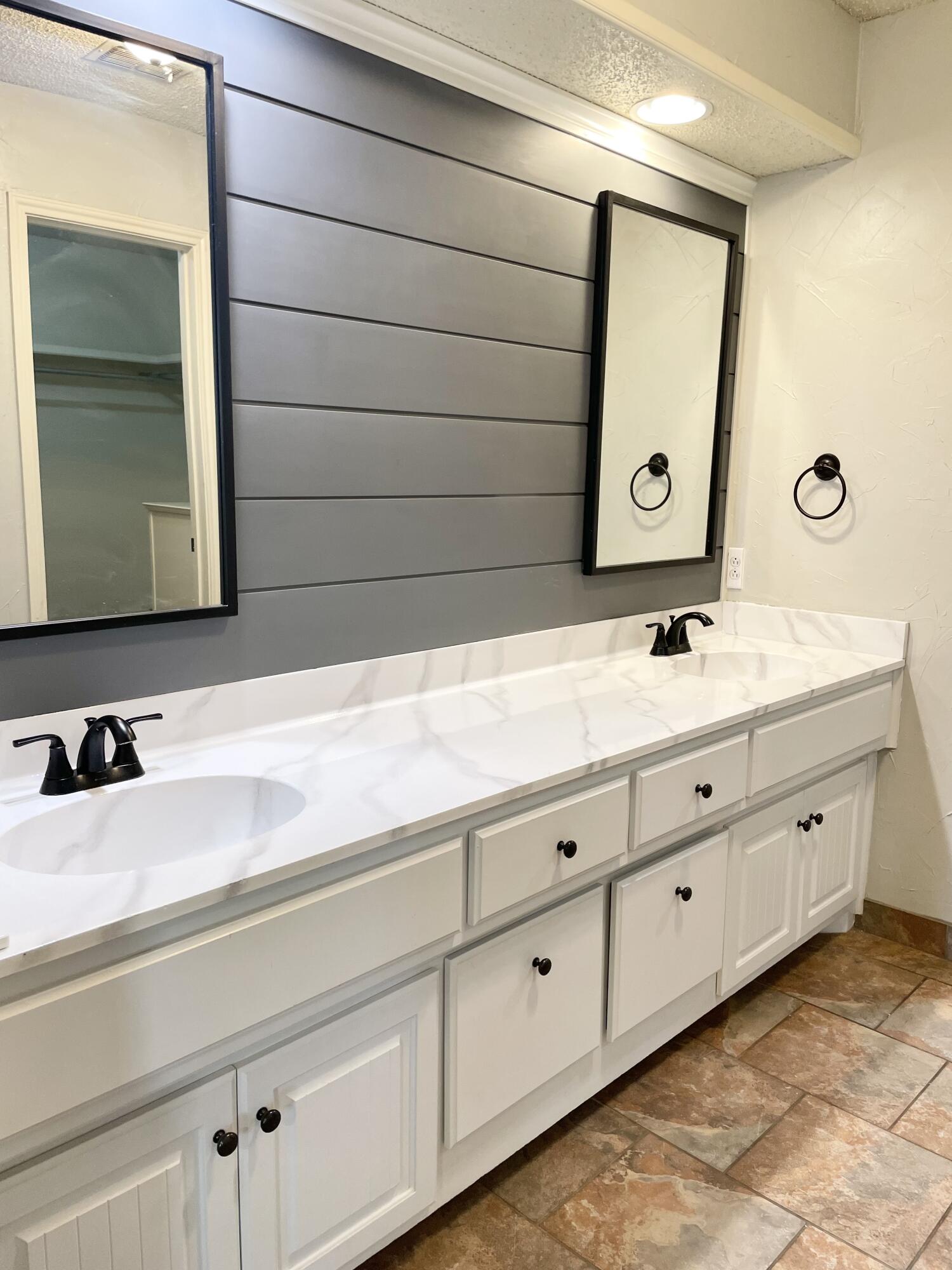 1428 5th Street Shallowater, TX 79363 - Photo 11 of 16 original (10)