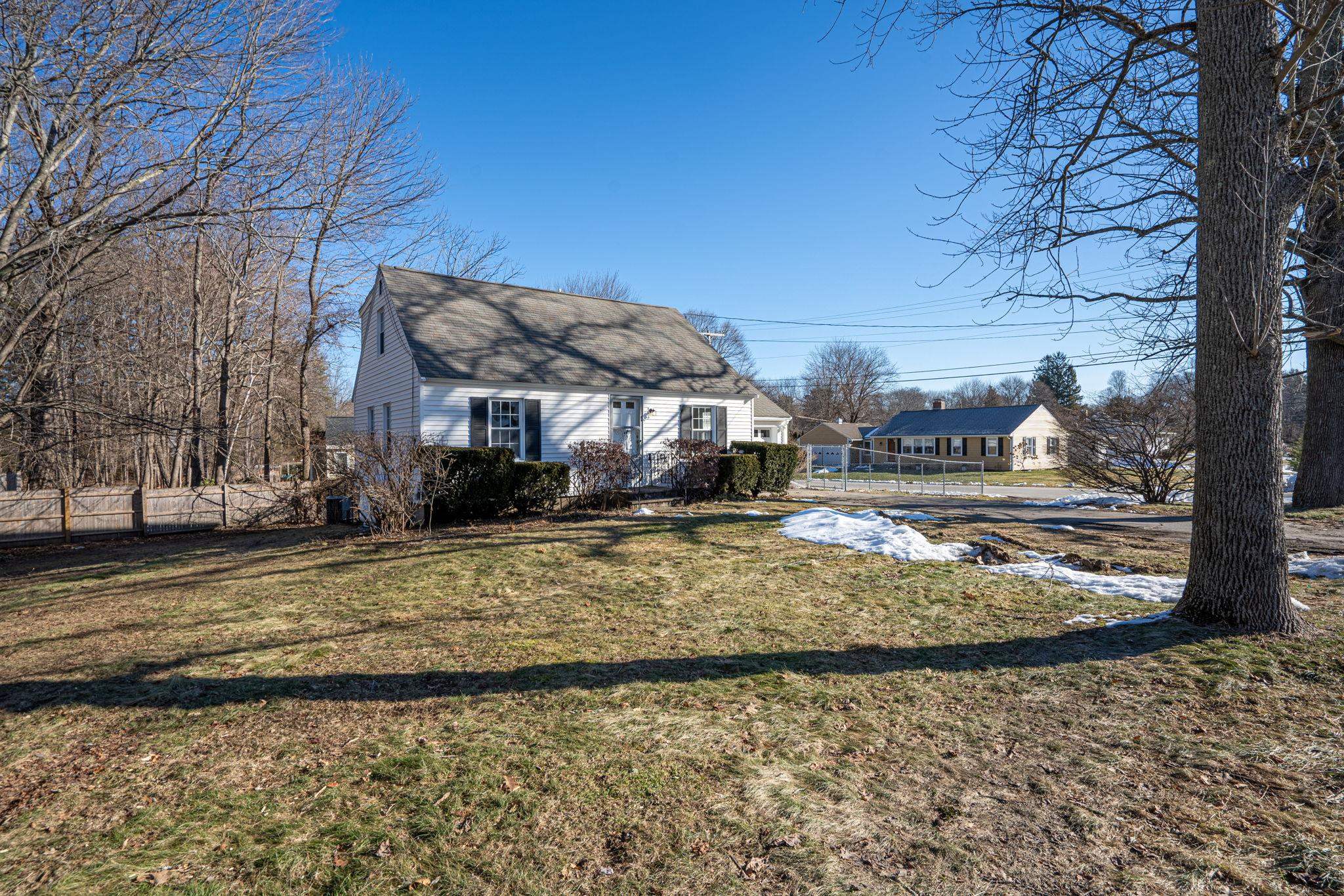 188 High Street Exeter, NH 03833 - Photo 2 of 22