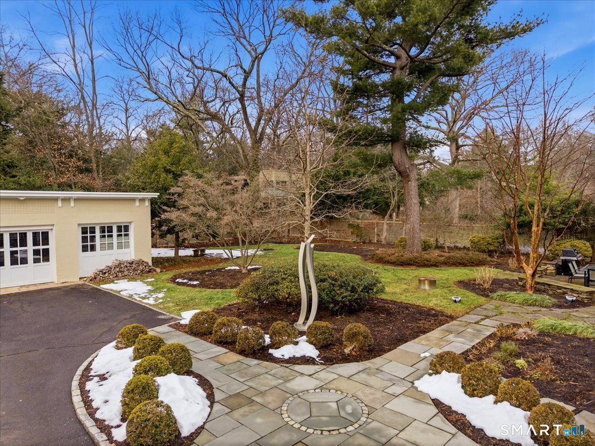 144 Edgehill Road Hamden, CT 06517 - Photo 41 of 42 a view of a house with a backyard