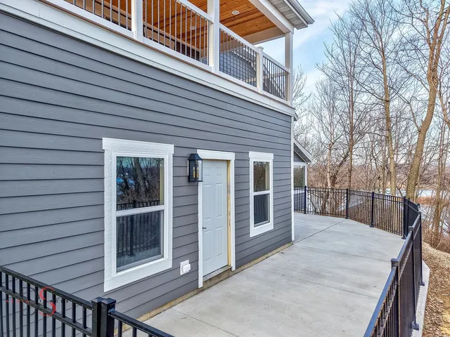 a view of a house with a outdoor space