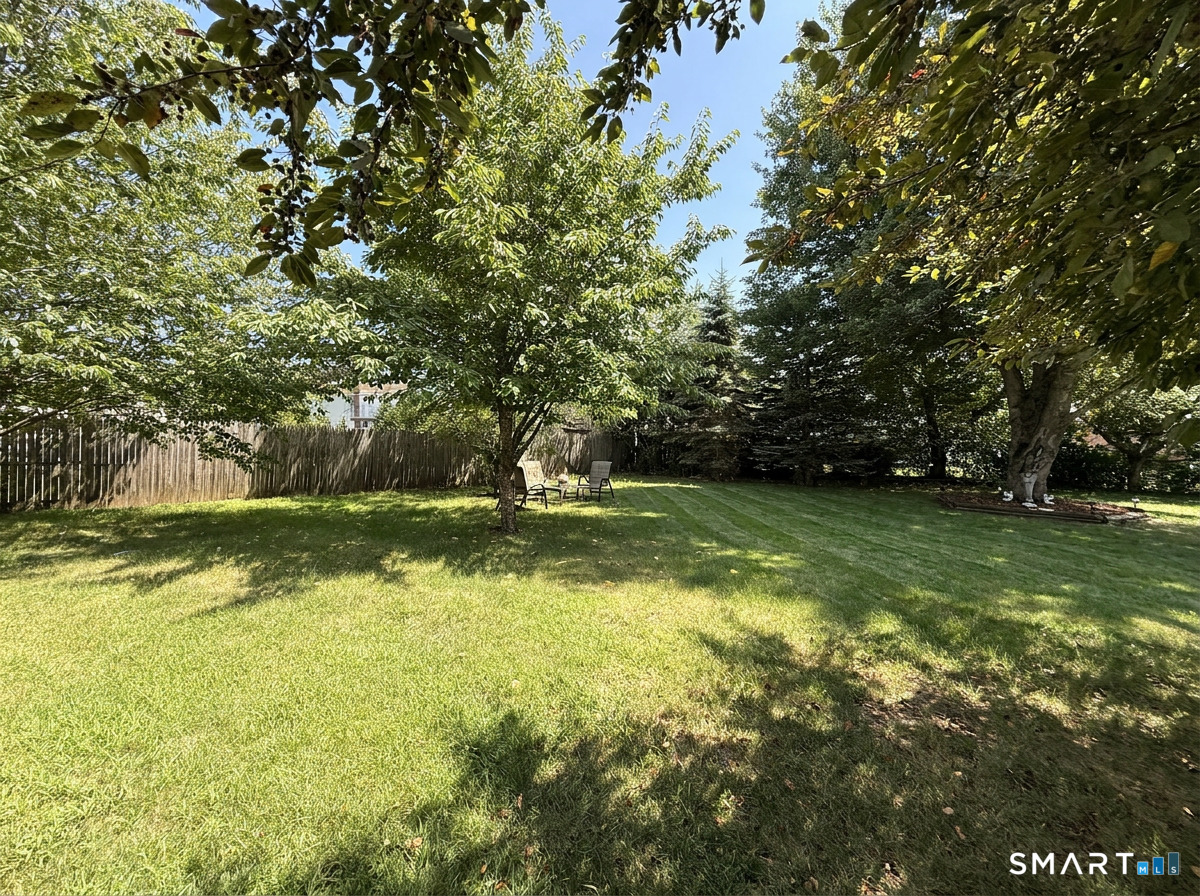 33 Salem Road East Hartford, CT 06118 - Photo 21 of 24