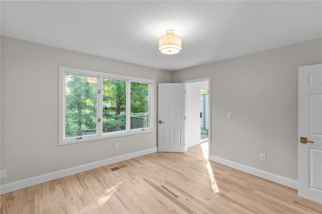 35 Bagy Wrinkle Cove Warren, RI 02885 - Photo 21 of 39