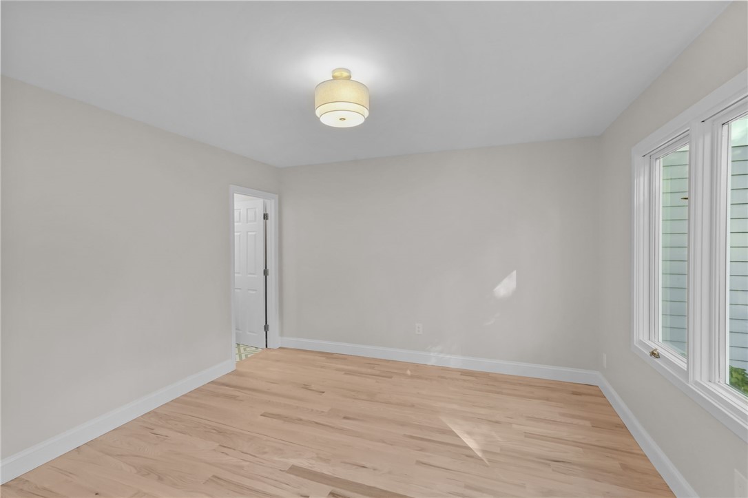 35 Bagy Wrinkle Cove Warren, RI 02885 - Photo 22 of 39