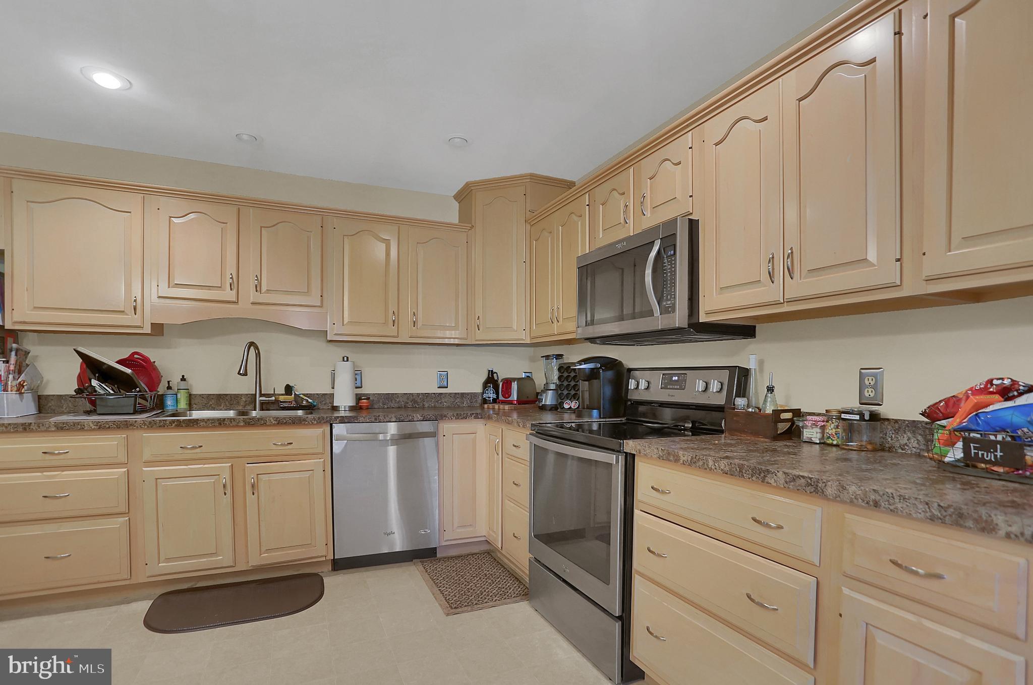 53 Rockford Road Mountville, PA 17554 - Photo 12 of 28 Gallery Image 12