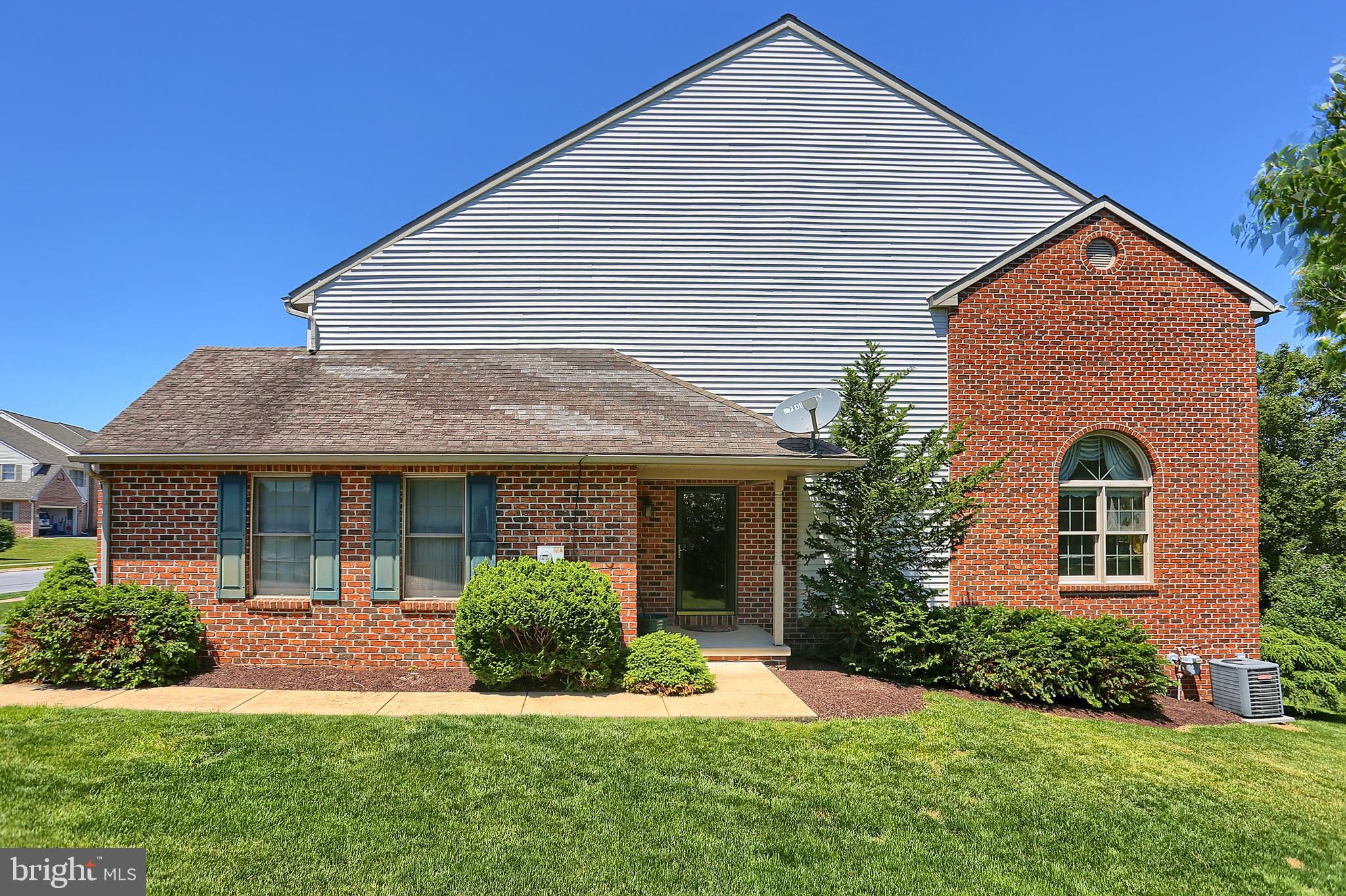 53 Rockford Road Mountville, PA 17554 - Photo 4 of 28 Gallery Image 4