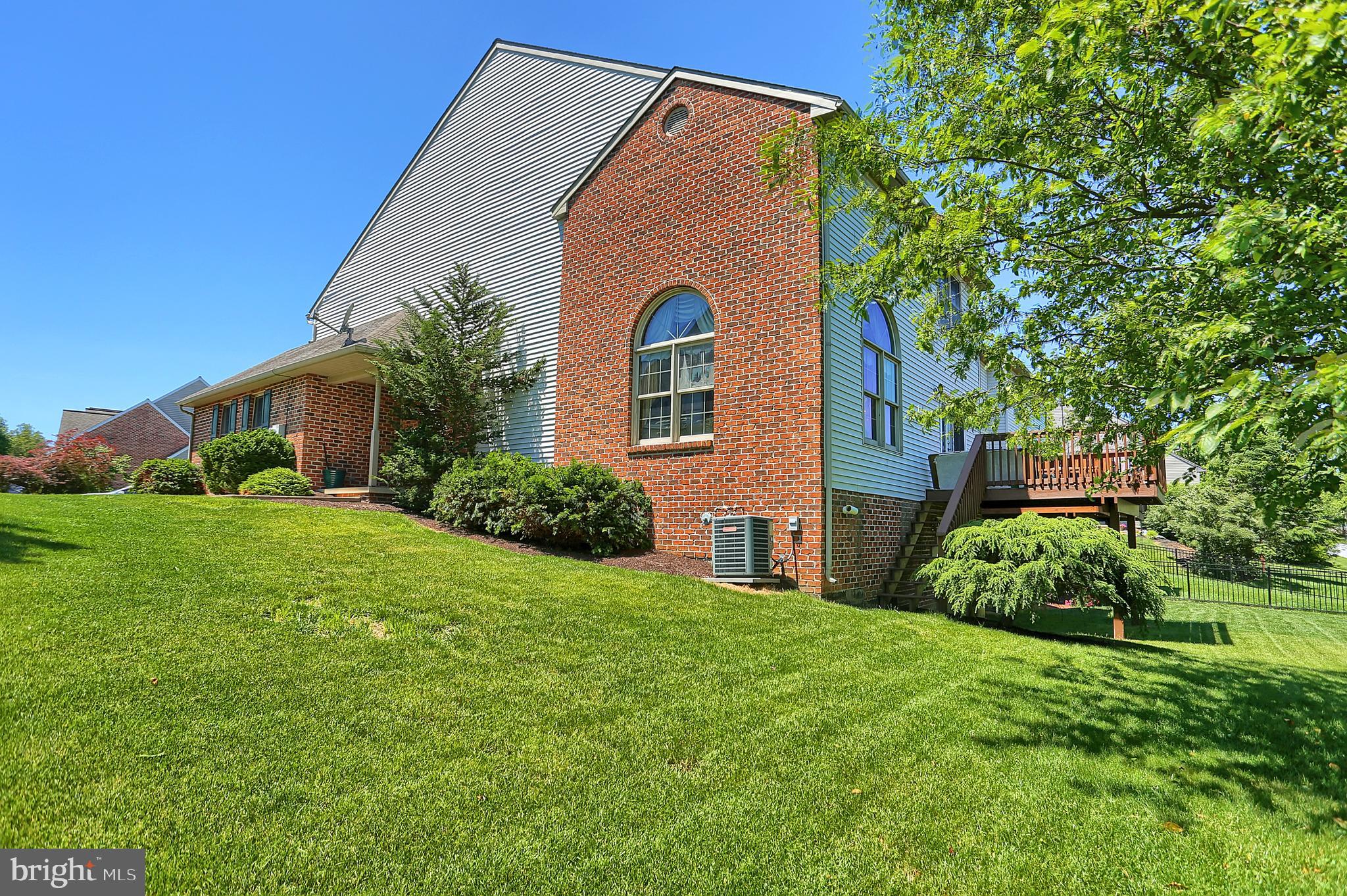 53 Rockford Road Mountville, PA 17554 - Photo 5 of 28 Gallery Image 5