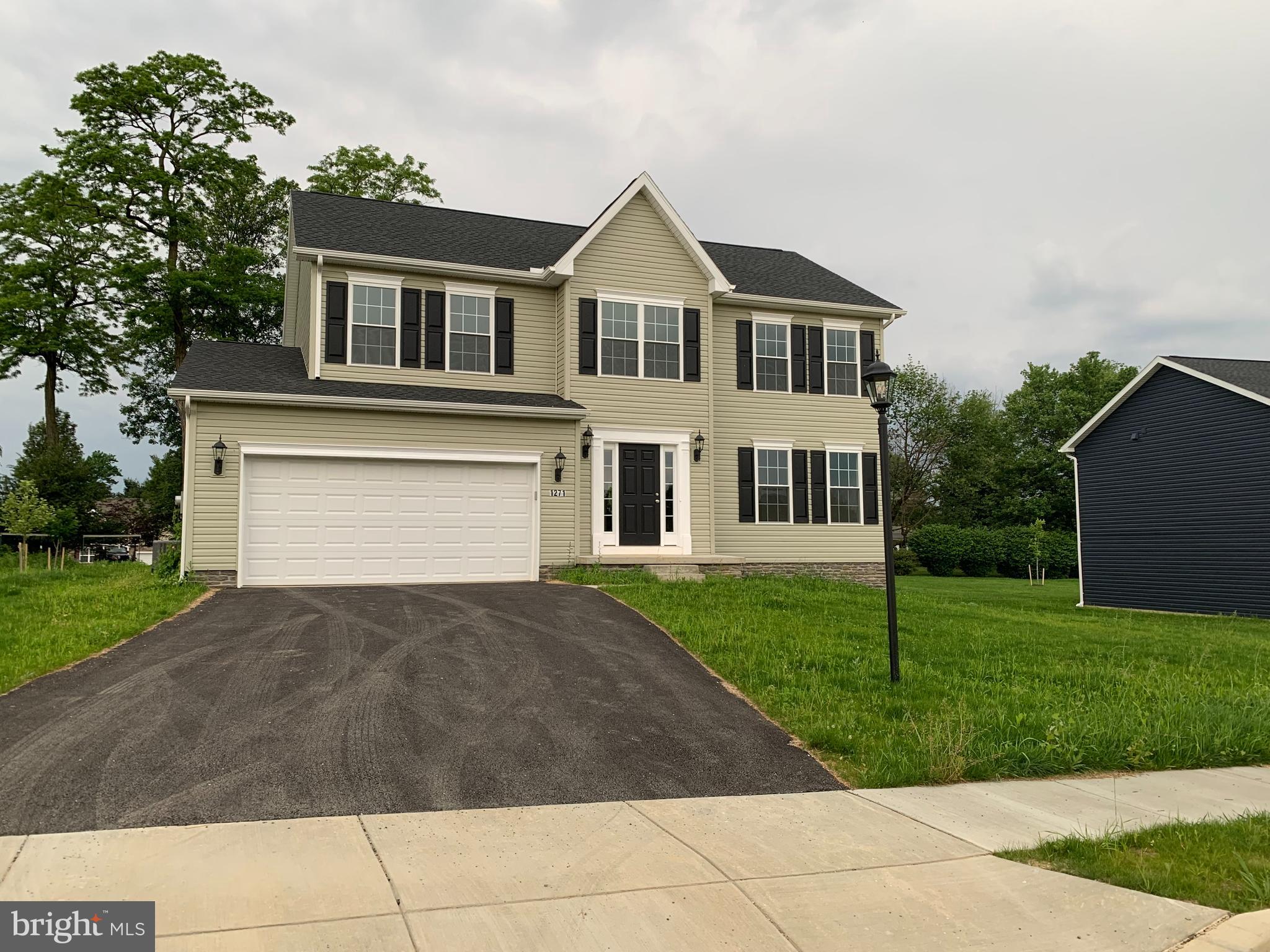 1271 Maple Lane, Unit 8 Hanover, PA 17331 - Photo 1 of 21 Exterior Photo