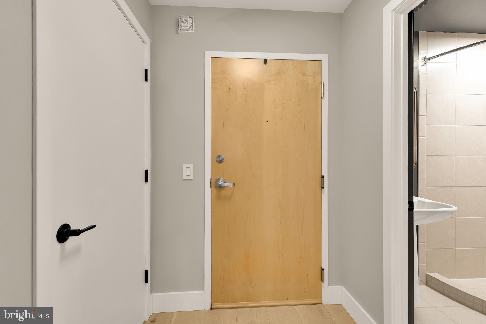 910 M Street Northwest, Unit 325 Washington, DC 20001 - Photo 25 of 37