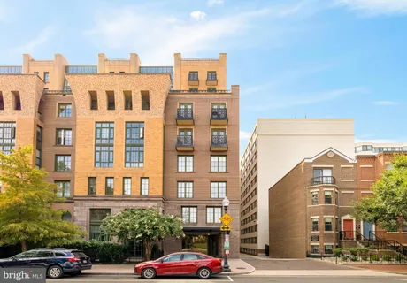 $689,900 | 910 M Street Northwest, Unit 325, Washington, DC 20001