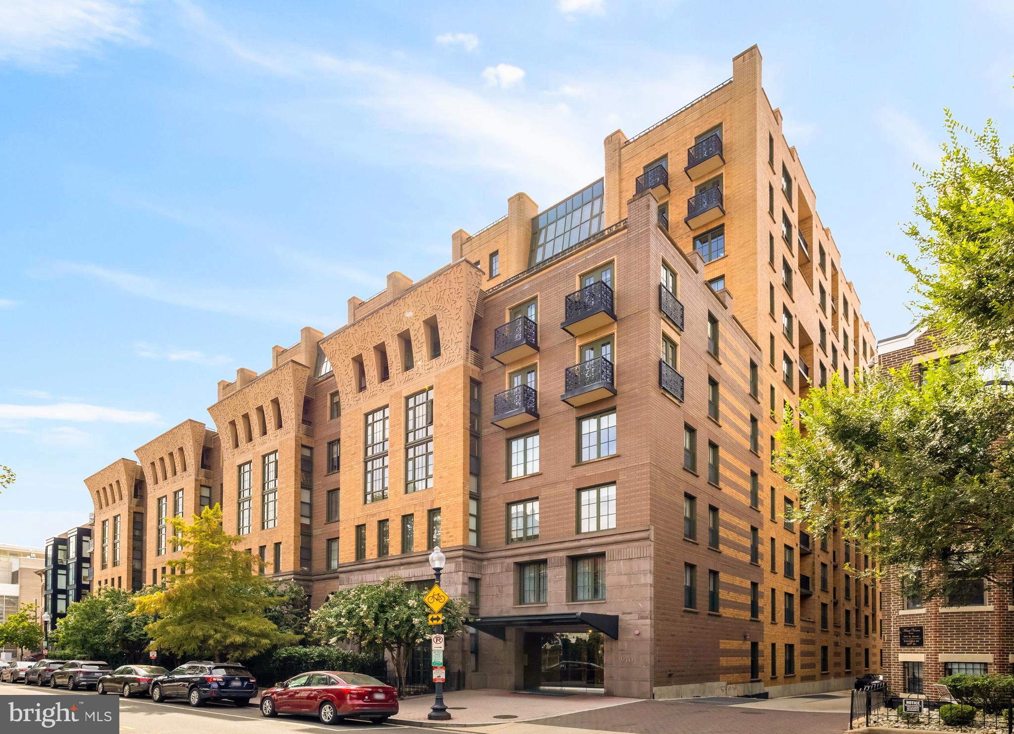 910 M Street Northwest, Unit 325 Washington, DC 20001 - Photo 35 of 37