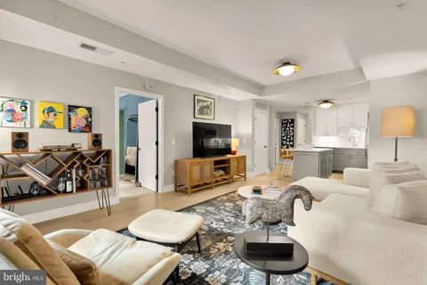 $689,900 | 910 M Street Northwest, Unit 325, Washington, DC 20001