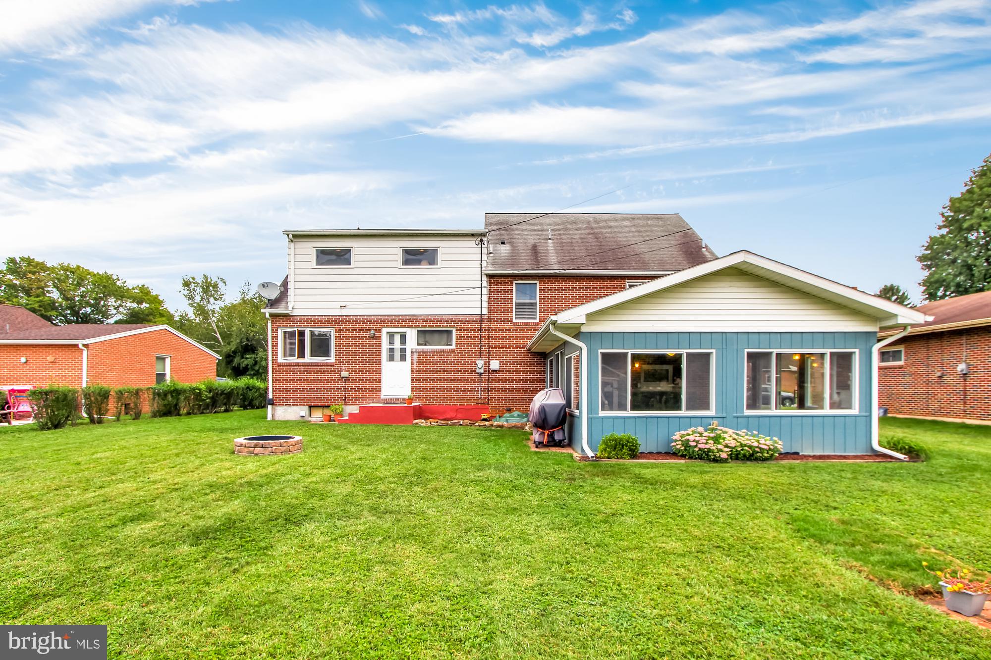 302 Lyndhurst Road York, PA 17402 - Photo 23 of 27 Gallery Image 23