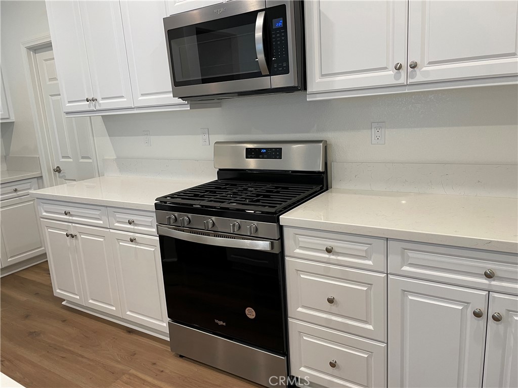 19459 Melogold Circle Riverside, CA 92507 - Photo 6 of 33