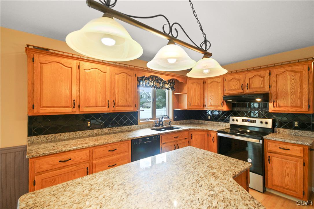 4544 Greenfield Road Bethlehem, PA 18017 - Photo 11 of 35 Gallery Image 11