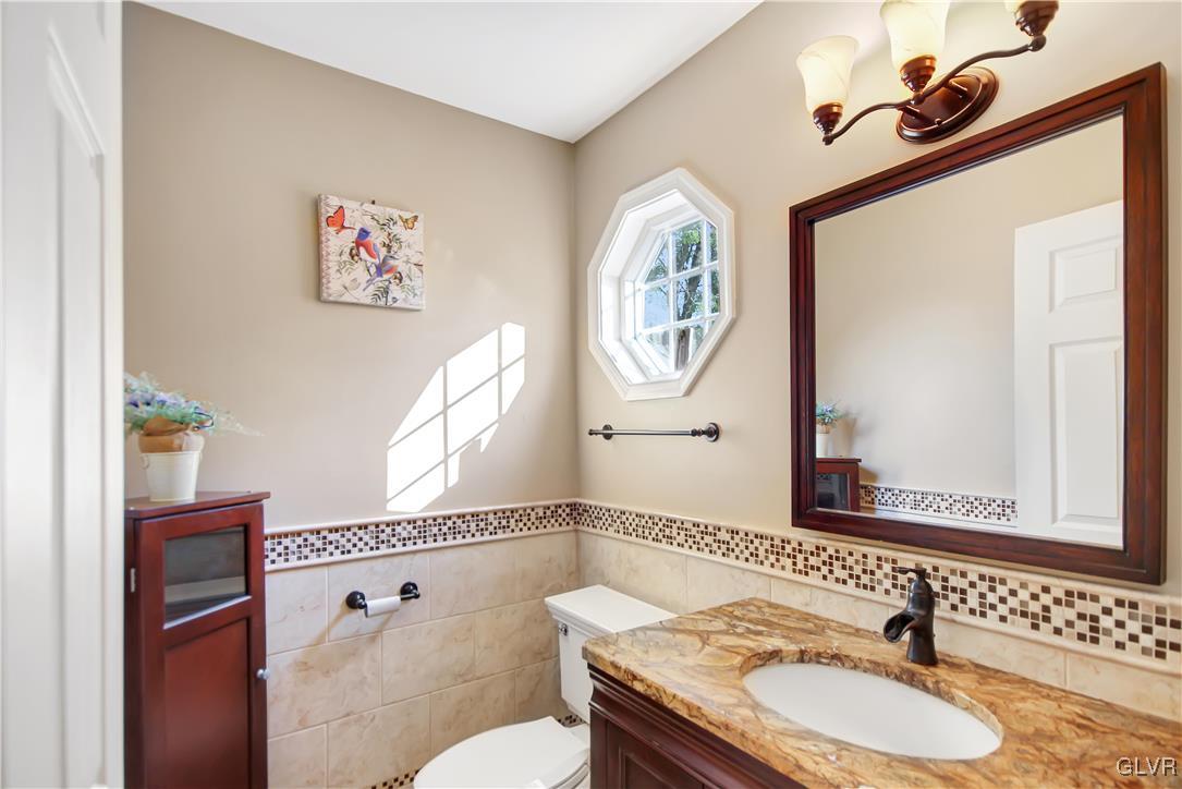 4544 Greenfield Road Bethlehem, PA 18017 - Photo 18 of 35 Gallery Image 18