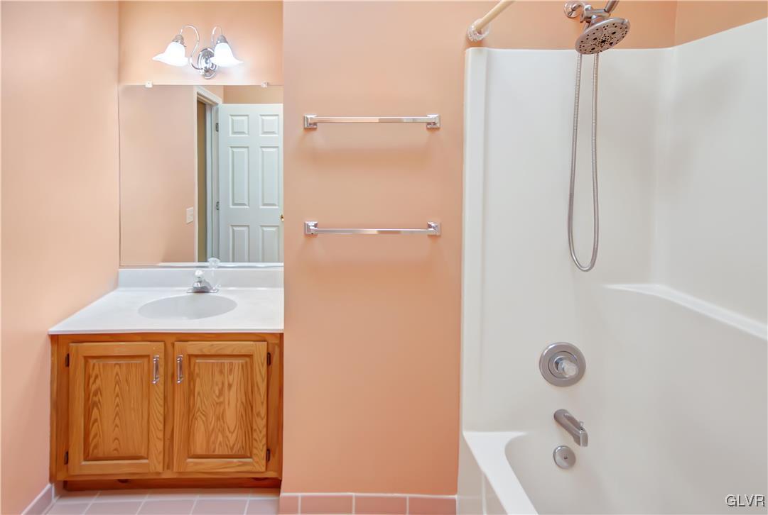 4544 Greenfield Road Bethlehem, PA 18017 - Photo 22 of 35 Gallery Image 22