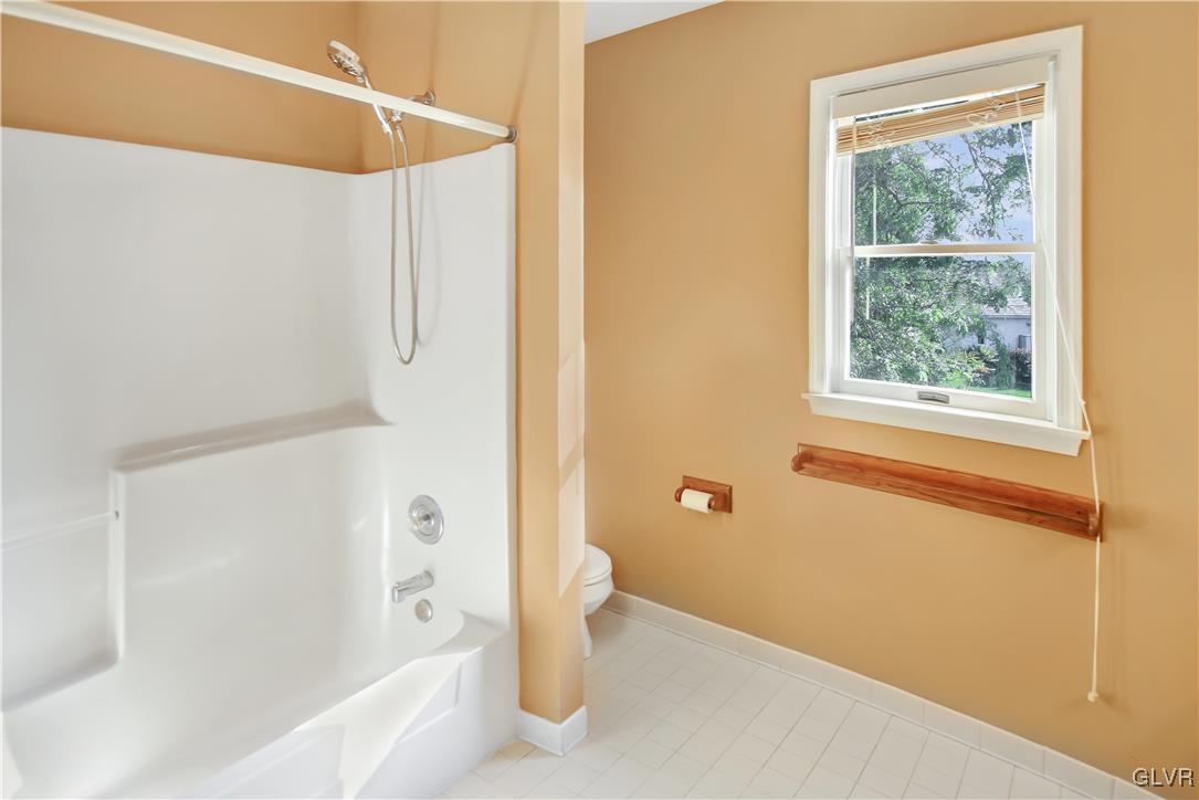 4544 Greenfield Road Bethlehem, PA 18017 - Photo 28 of 35 Gallery Image 28