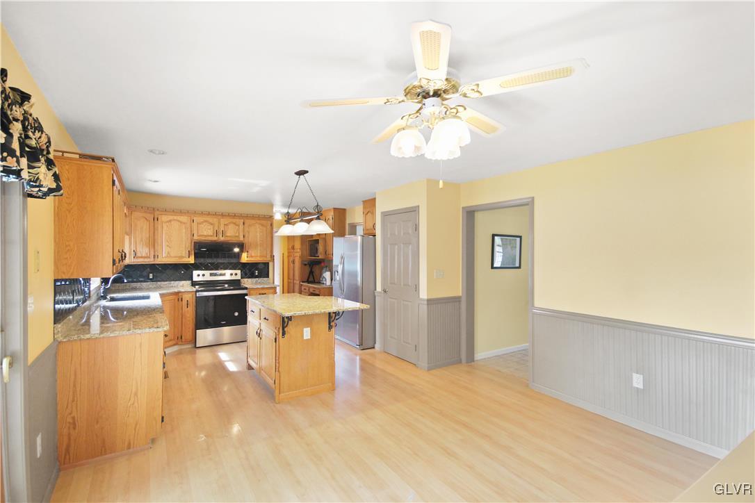 4544 Greenfield Road Bethlehem, PA 18017 - Photo 8 of 35 Gallery Image 8