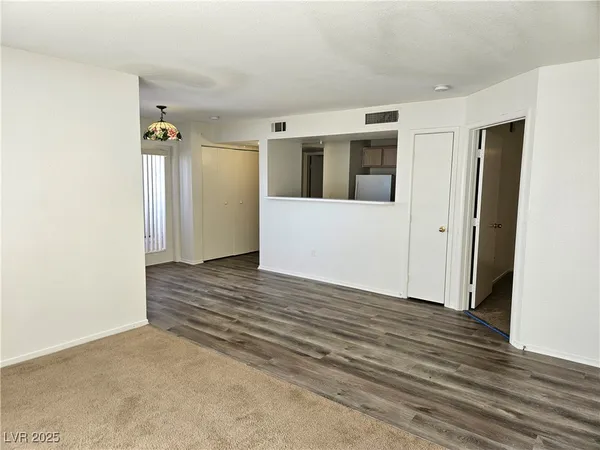 $1,325 | 8101 West Flamingo Road, Unit 1177, Las Vegas, NV 89147