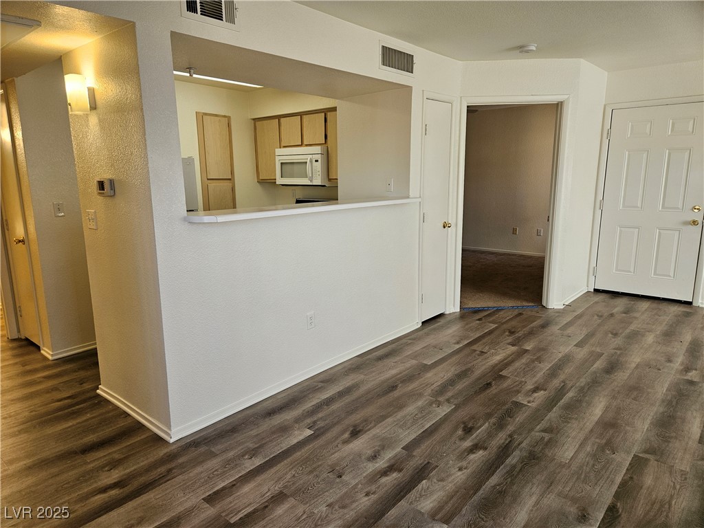 8101 West Flamingo Road, Unit 1177 Las Vegas, NV 89147 - Photo 7 of 19