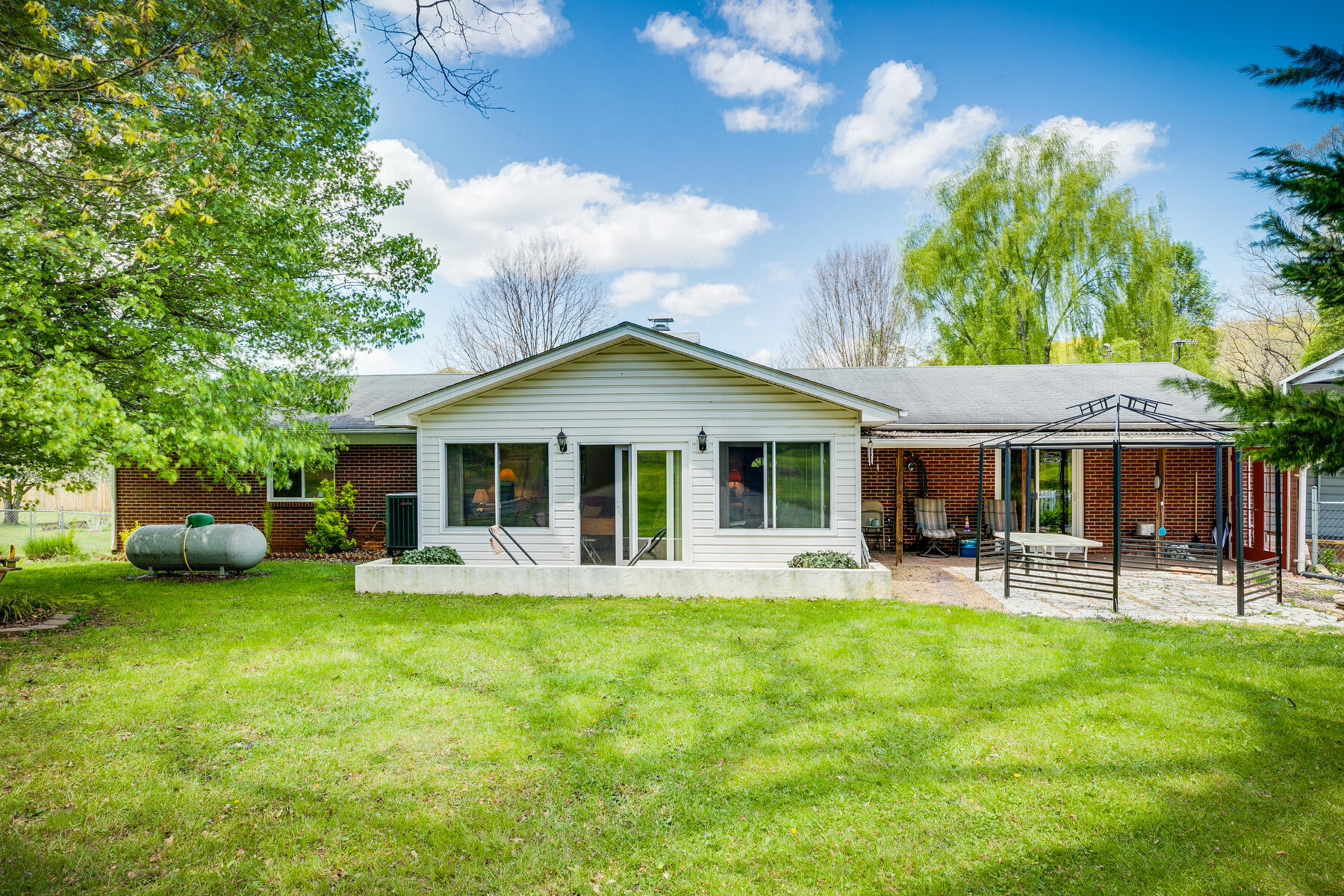 102 Fairhaven Road Johnson City, TN 37601 - Photo 47 of 66 047