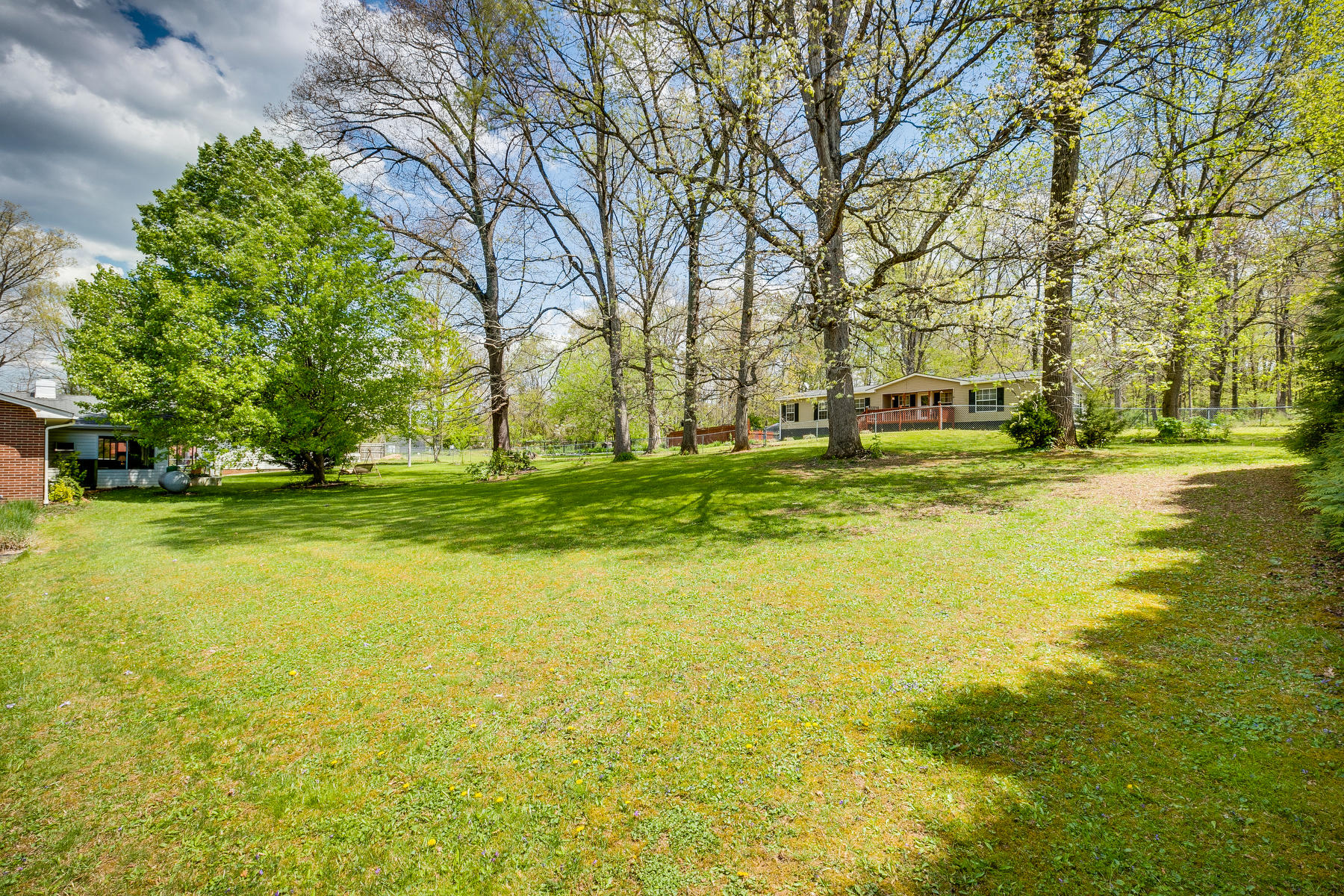 102 Fairhaven Road Johnson City, TN 37601 - Photo 52 of 66 052