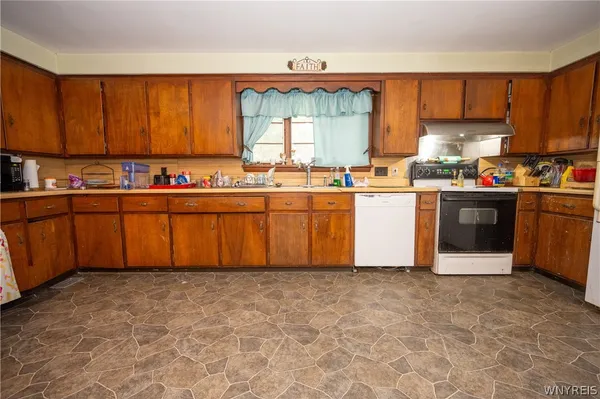 $139,900 | 8988 Jennings Road, Eden, NY 14057