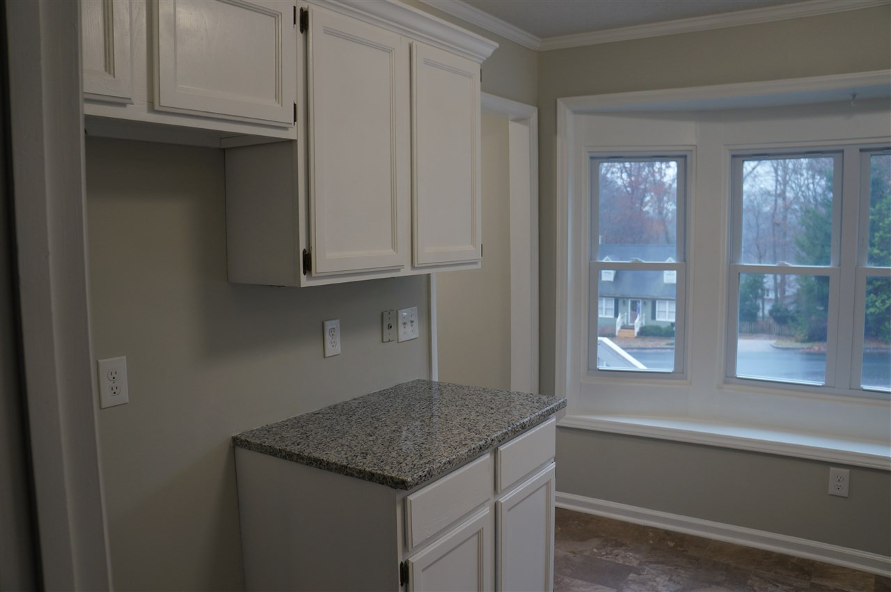5308 Ridgeloch Place Raleigh, NC 27612 - Photo 4 of 11 Photo 4