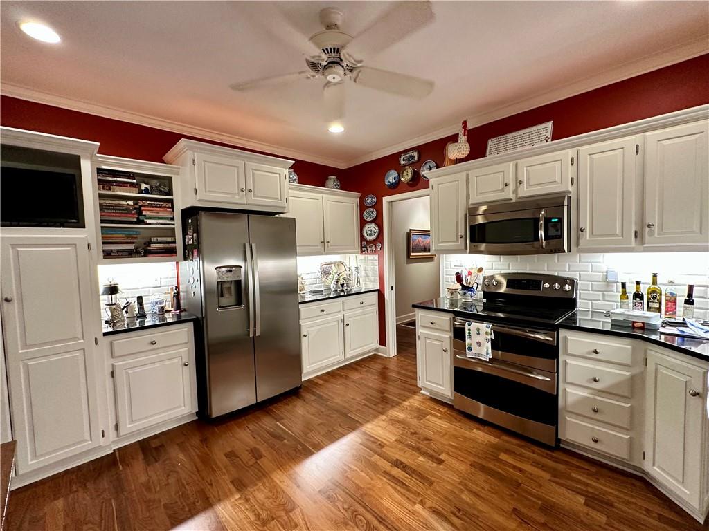 7221 Mission Road, Unit 211 Prairie Village, KS 66208 - Photo 4 of 9