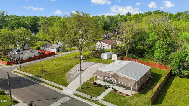 $249,000 | 212 Orange Street, Oxford, NC 27565