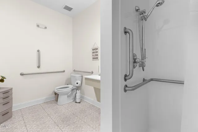 $249,000 | 212 Orange Street, Oxford, NC 27565